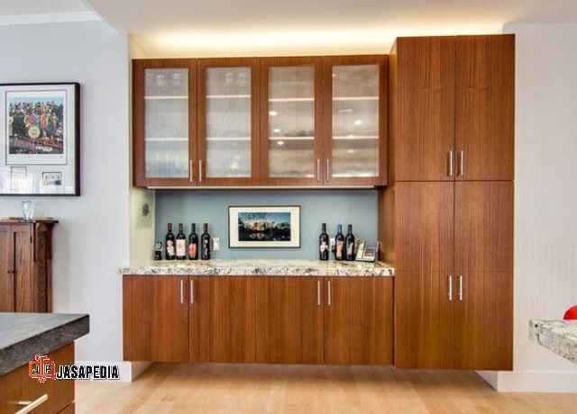 Lemari piring minimalis dari kayu Bekasi model terbaru 2026