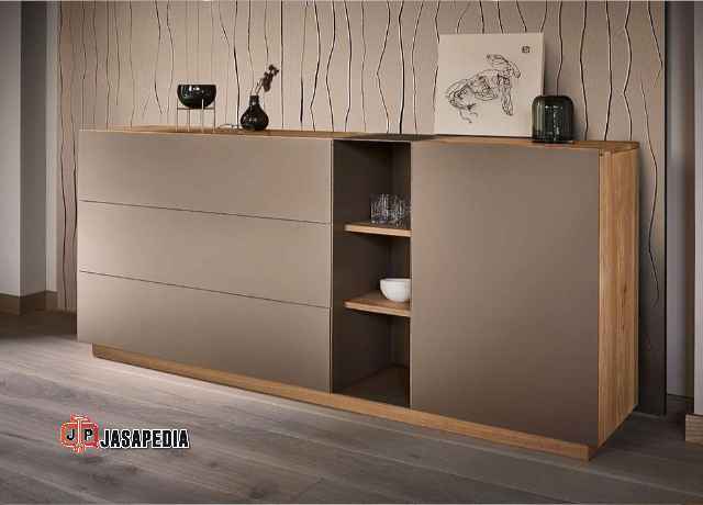 Tukang kayu custom Depok credenza multifungsi, bikin rumah jadi lega