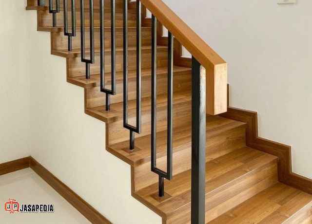 Jasa pasang vinyl lantai tangga rumah Depok rapi