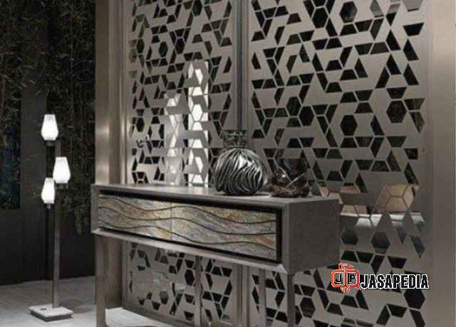 Jasa partisi ruangan cutting laser Pvc Dan plat besi anti karat Bekasi & Jakarta