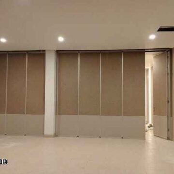 Vendor Custom partisi lipat ruang meeting terpercaya Area Tangerang
